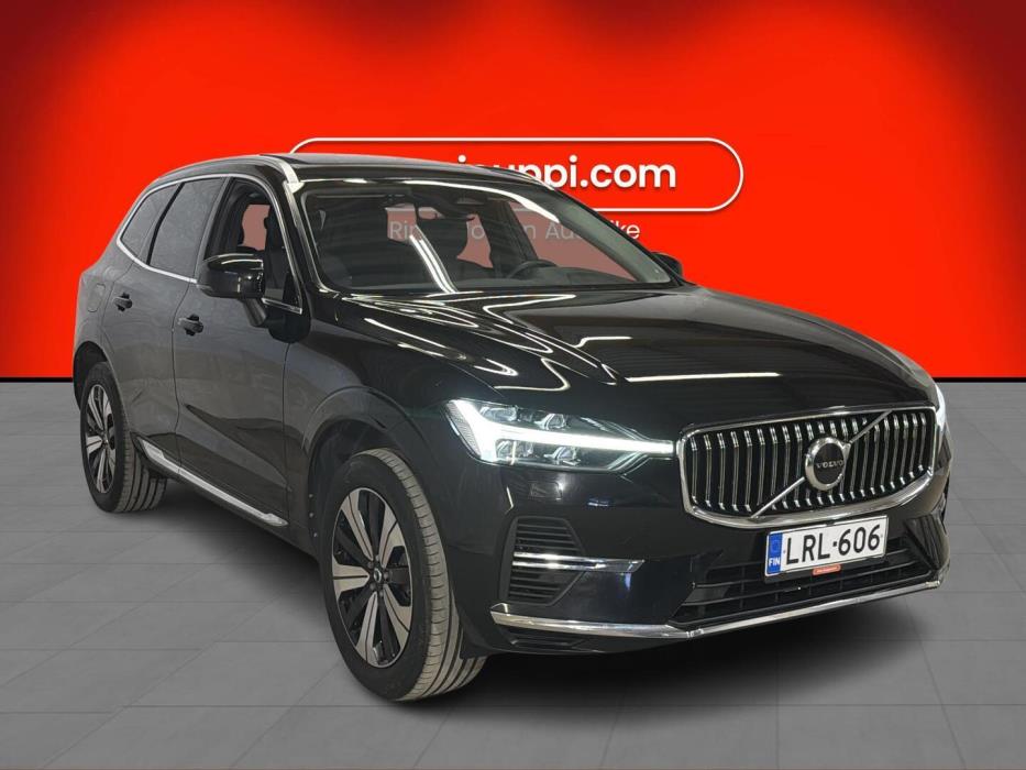 VOLVO XC60 2022