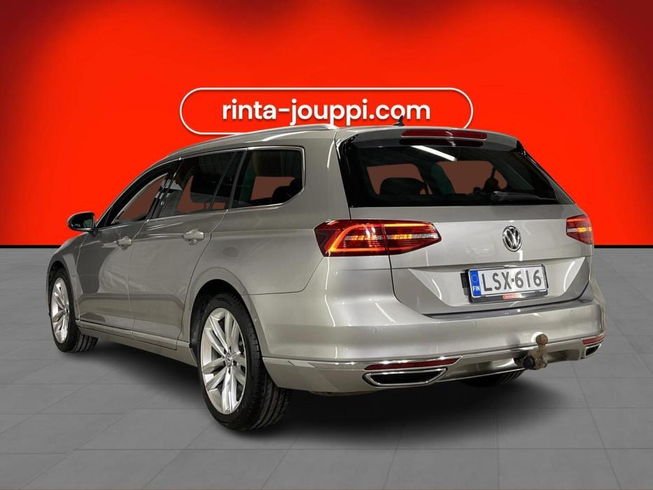 VOLKSWAGEN Passat 2014