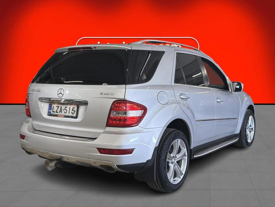MERCEDES-BENZ ML 2010