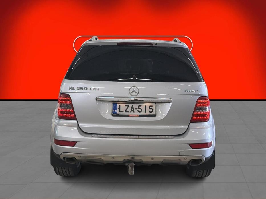MERCEDES-BENZ ML 2010