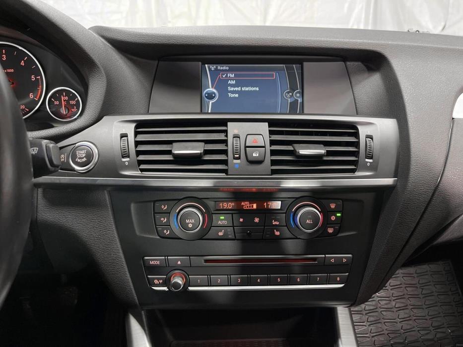 BMW X3 2012