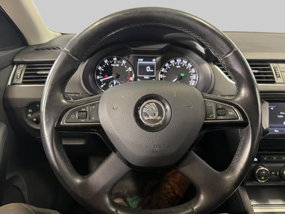SKODA Octavia 2014