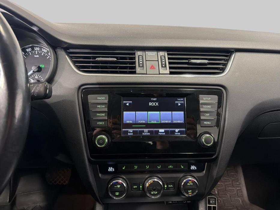 SKODA Octavia 2014