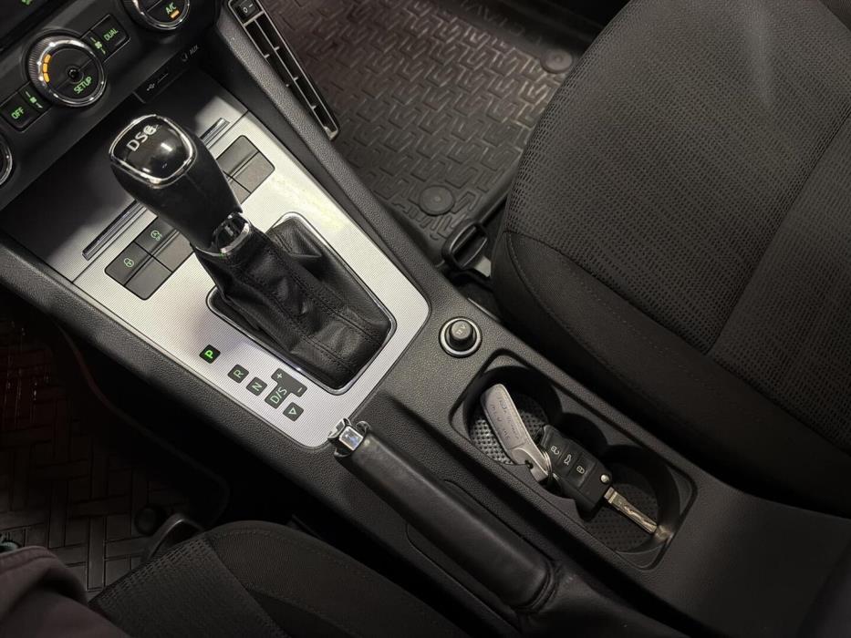 SKODA Octavia 2014