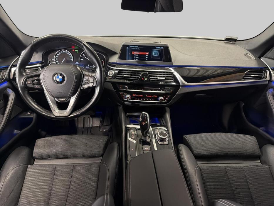 BMW 520 2018