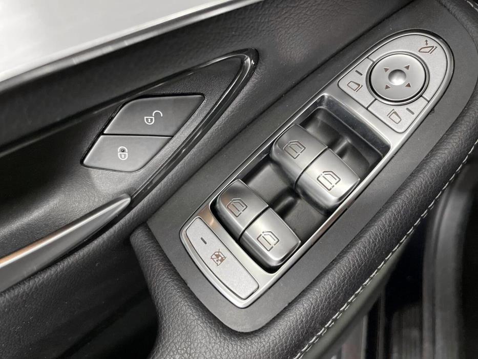 MERCEDES-BENZ GLC 2018