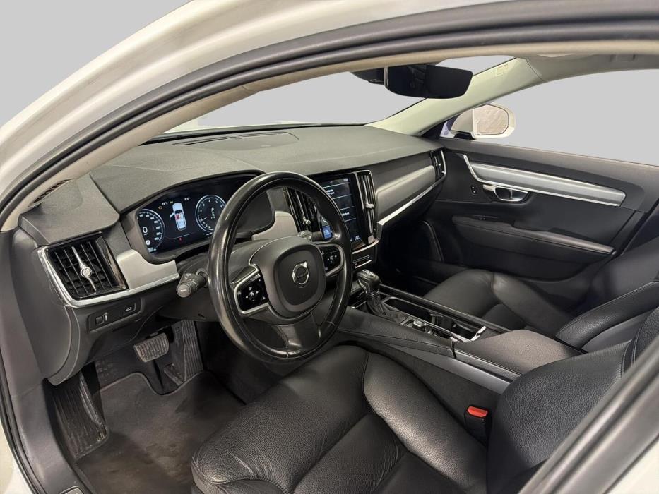 VOLVO V90 2019