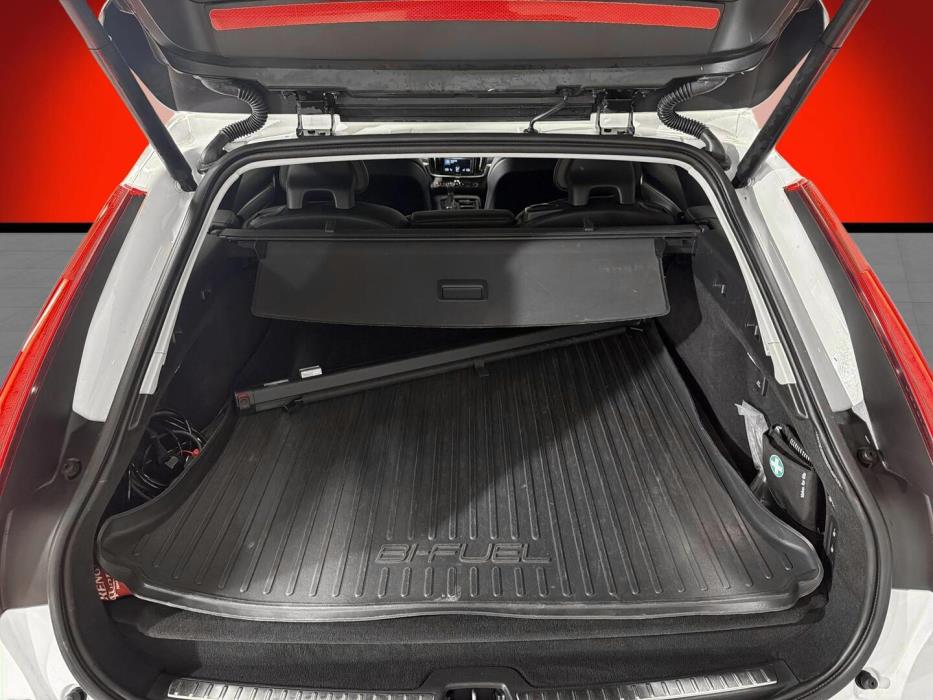 VOLVO V90 2019
