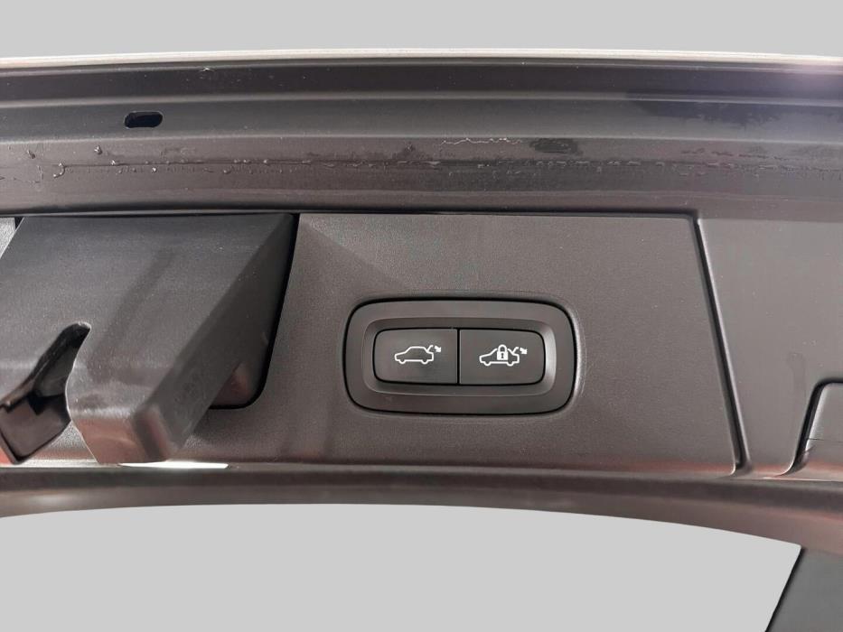 VOLVO V90 2019