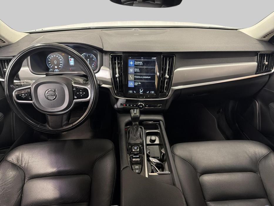 VOLVO V90 2019