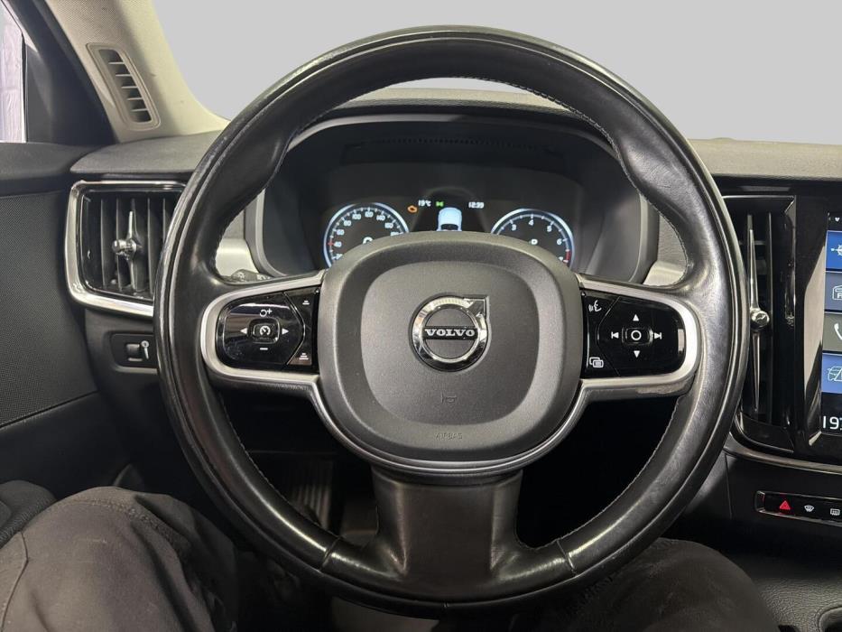 VOLVO V90 2019