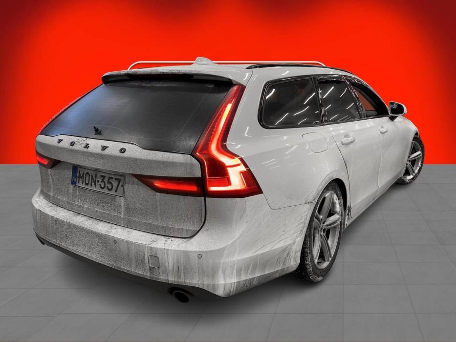 VOLVO V90 2019