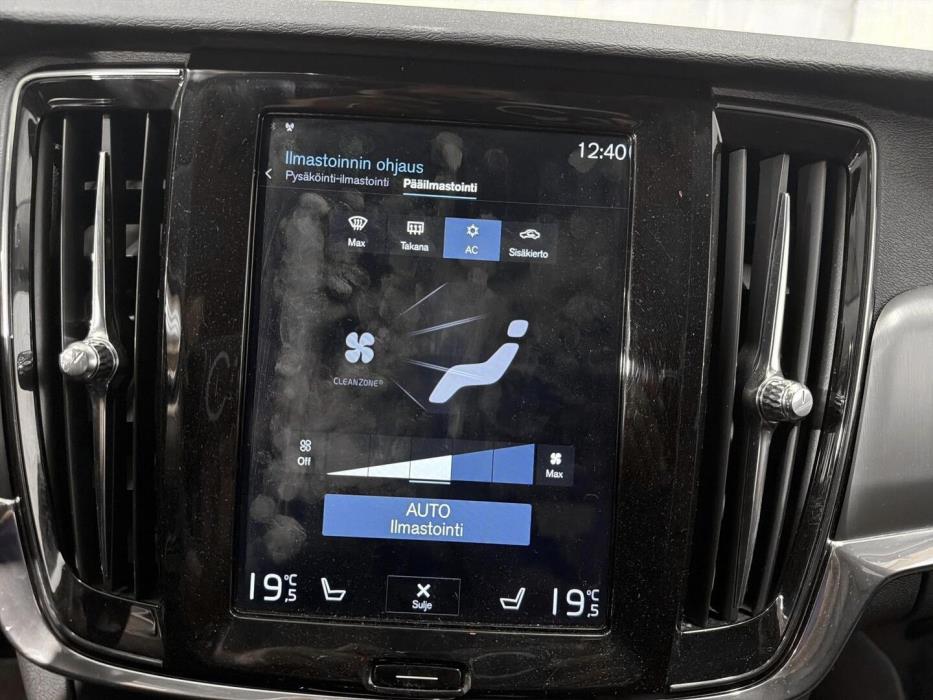 VOLVO V90 2019