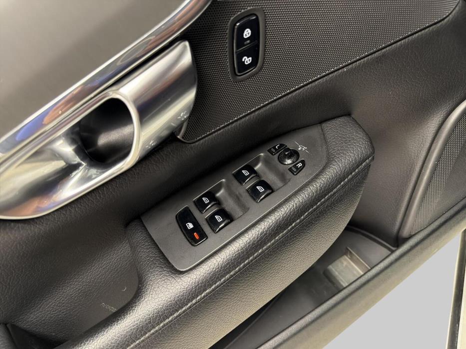 VOLVO V90 2019