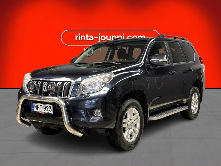TOYOTA Land Cruiser 2010
