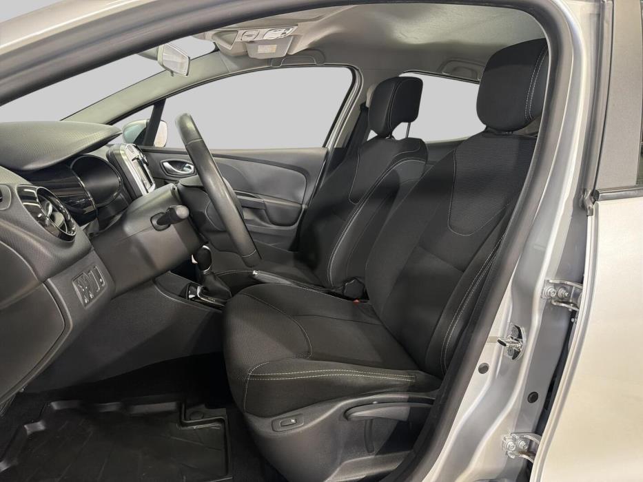 RENAULT Clio 2016