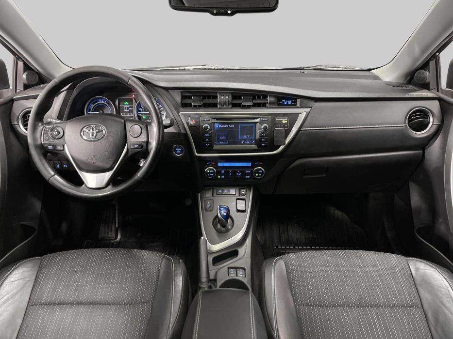 TOYOTA Auris 2014
