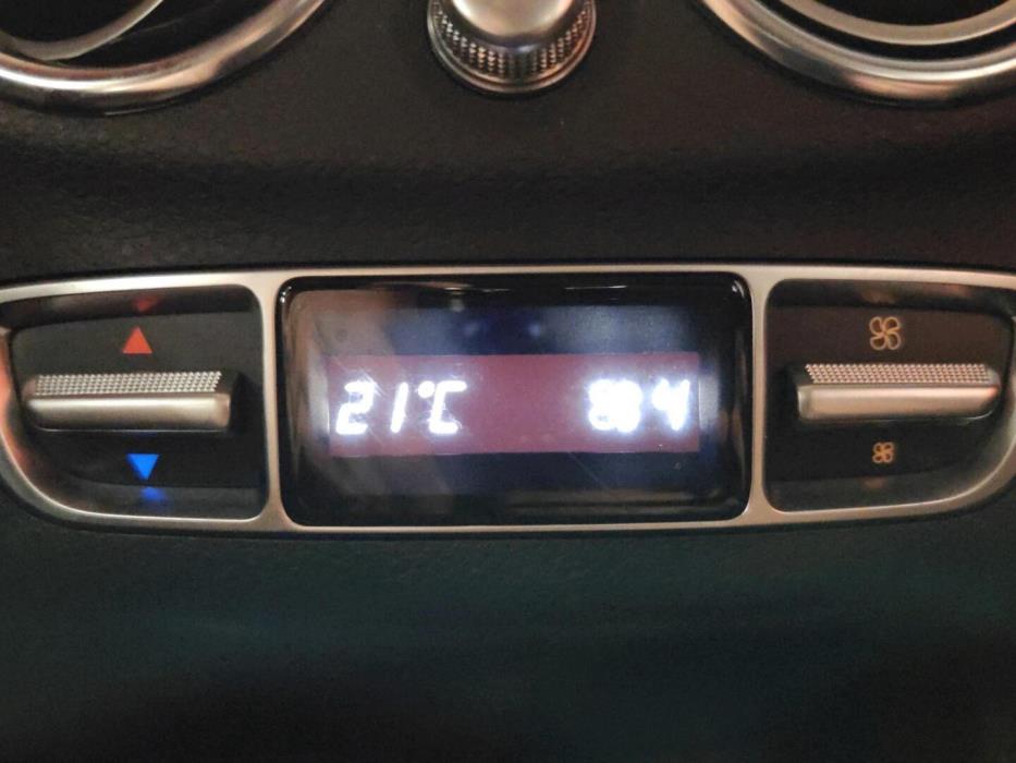 MERCEDES-BENZ C 2015