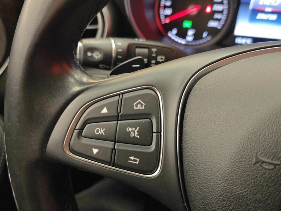 MERCEDES-BENZ C 2015