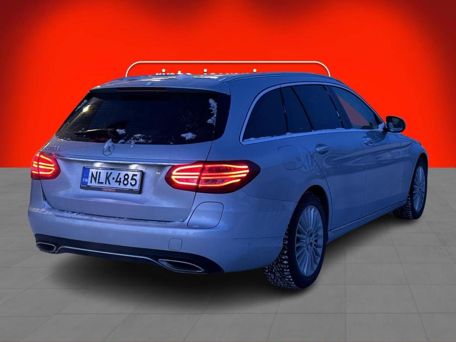 MERCEDES-BENZ C 2015