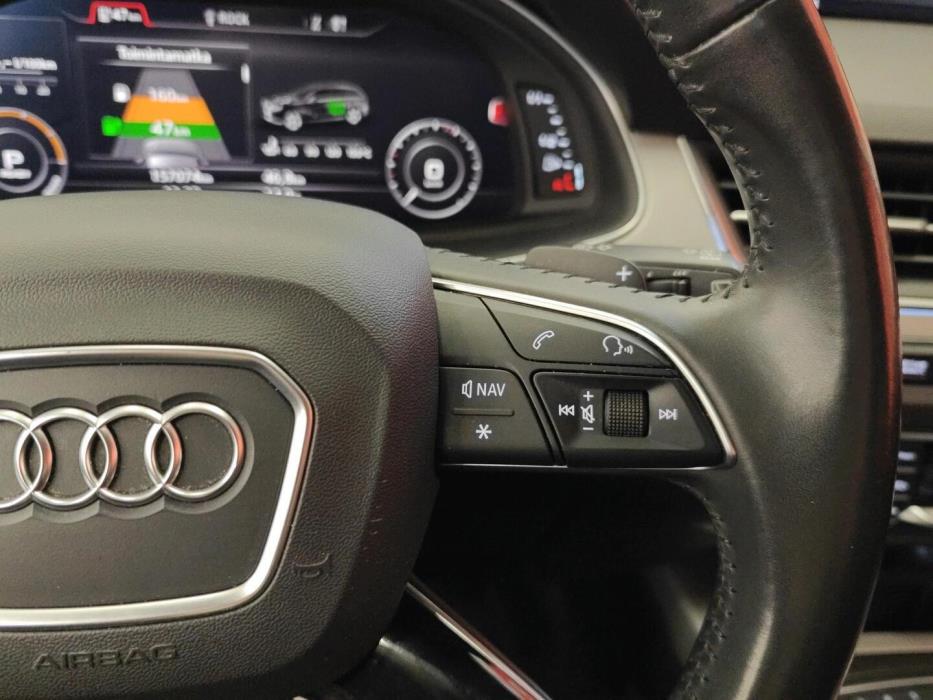 AUDI Q7 2018