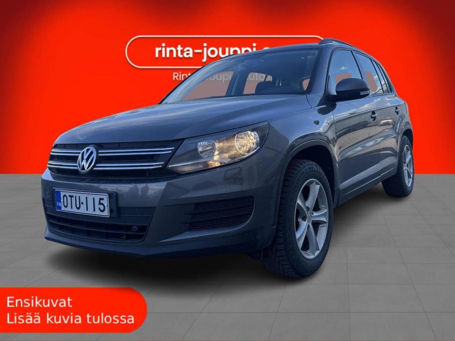 VOLKSWAGEN Tiguan 2012