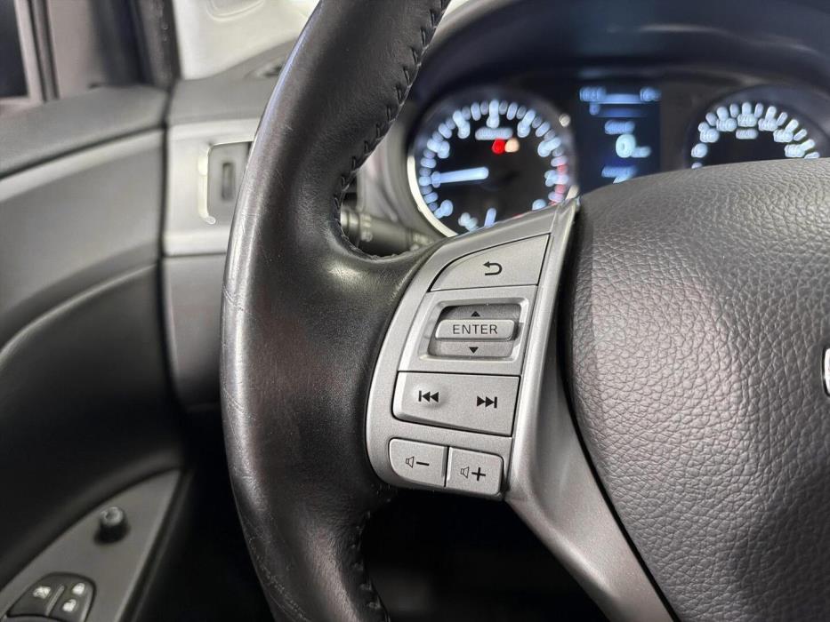 NISSAN Pulsar 2017
