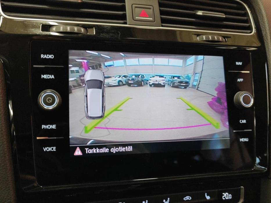 VOLKSWAGEN Golf 2018