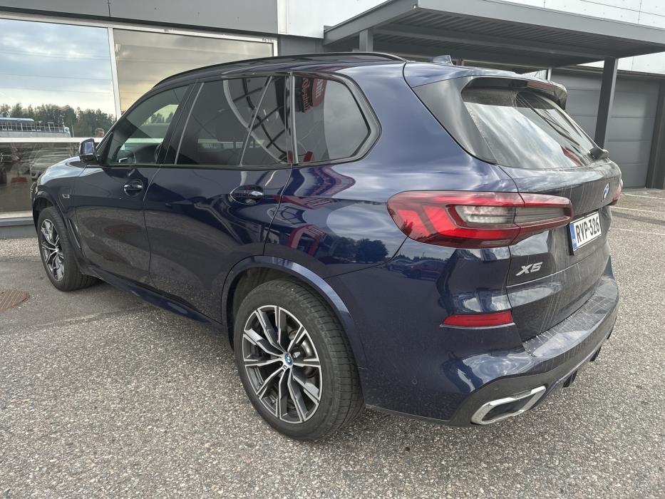 BMW X5 2022