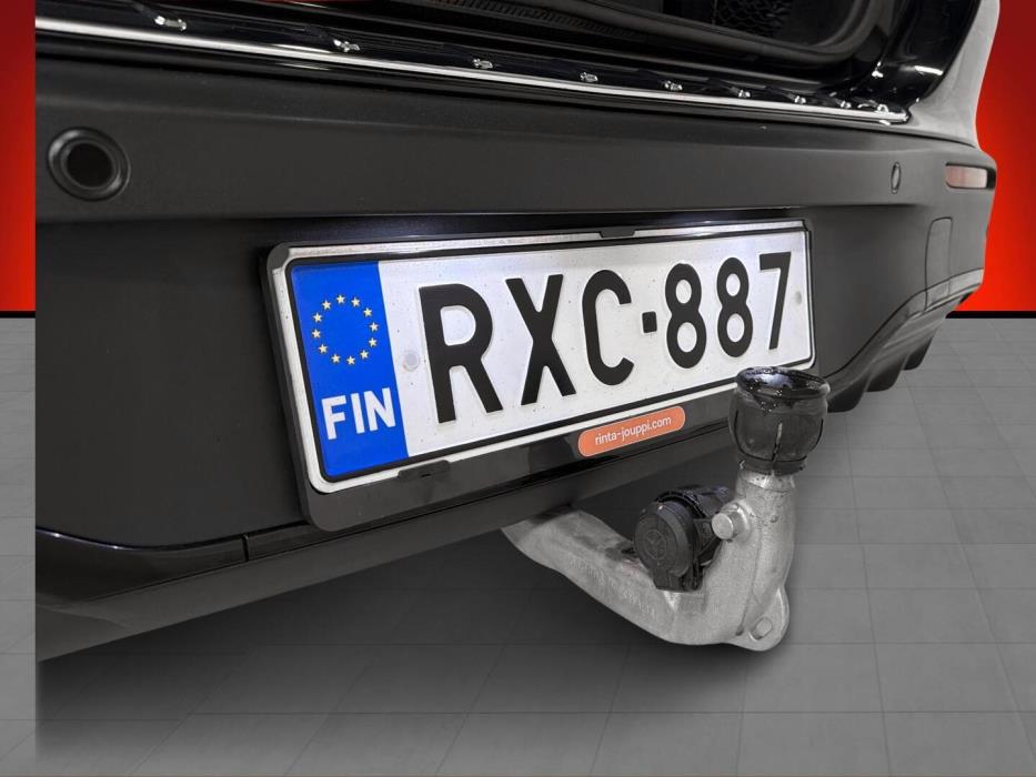 MERCEDES-BENZ EQA 2023