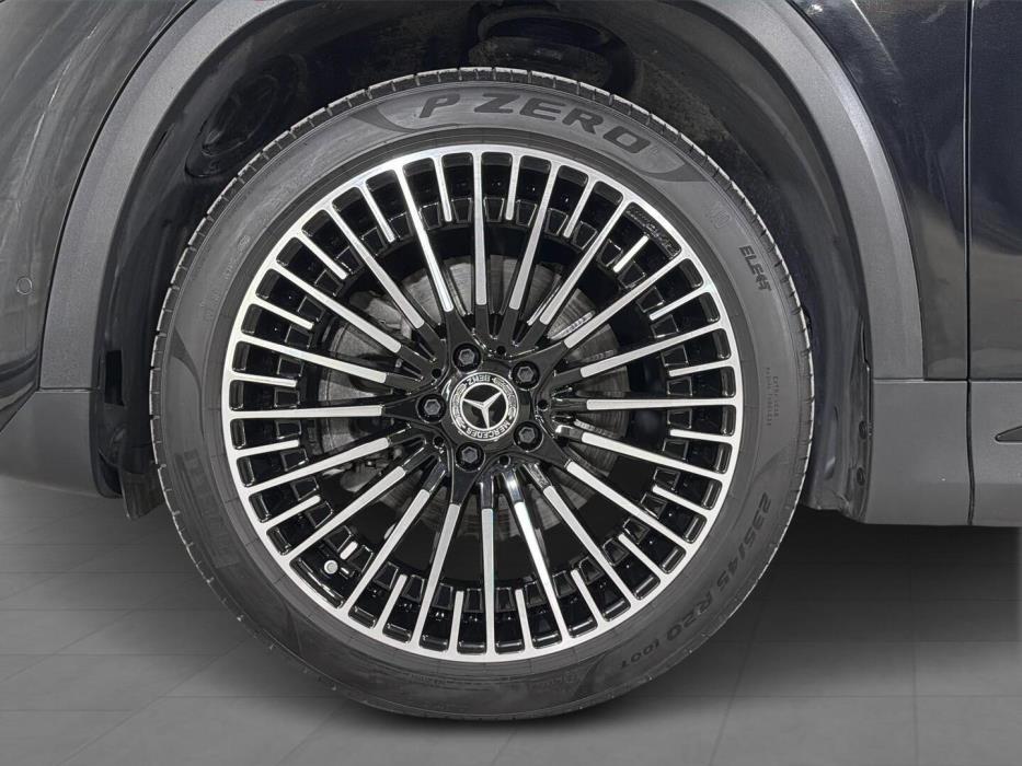 MERCEDES-BENZ EQA 2023