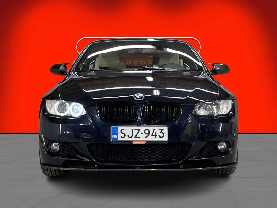 BMW 325 2007