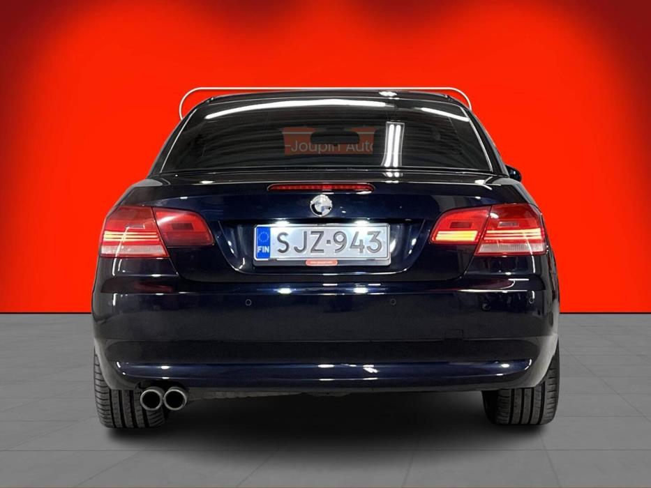 BMW 325 2007