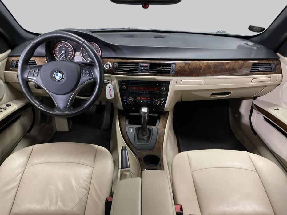 BMW 325 2007