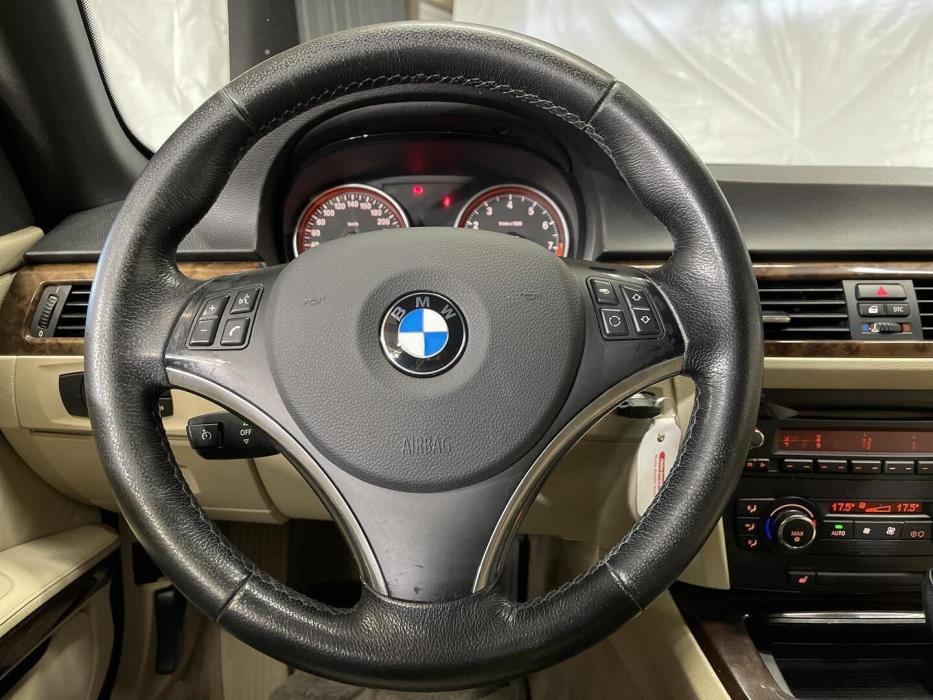 BMW 325 2007