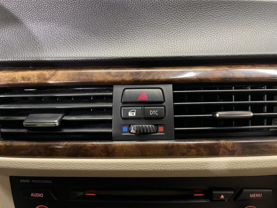 BMW 325 2007