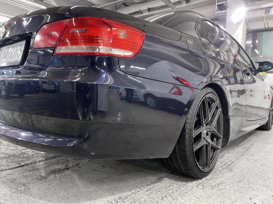 BMW 325 2007