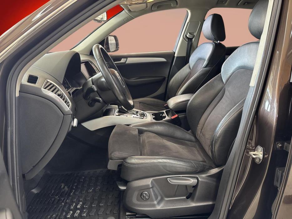 AUDI Q5 2012