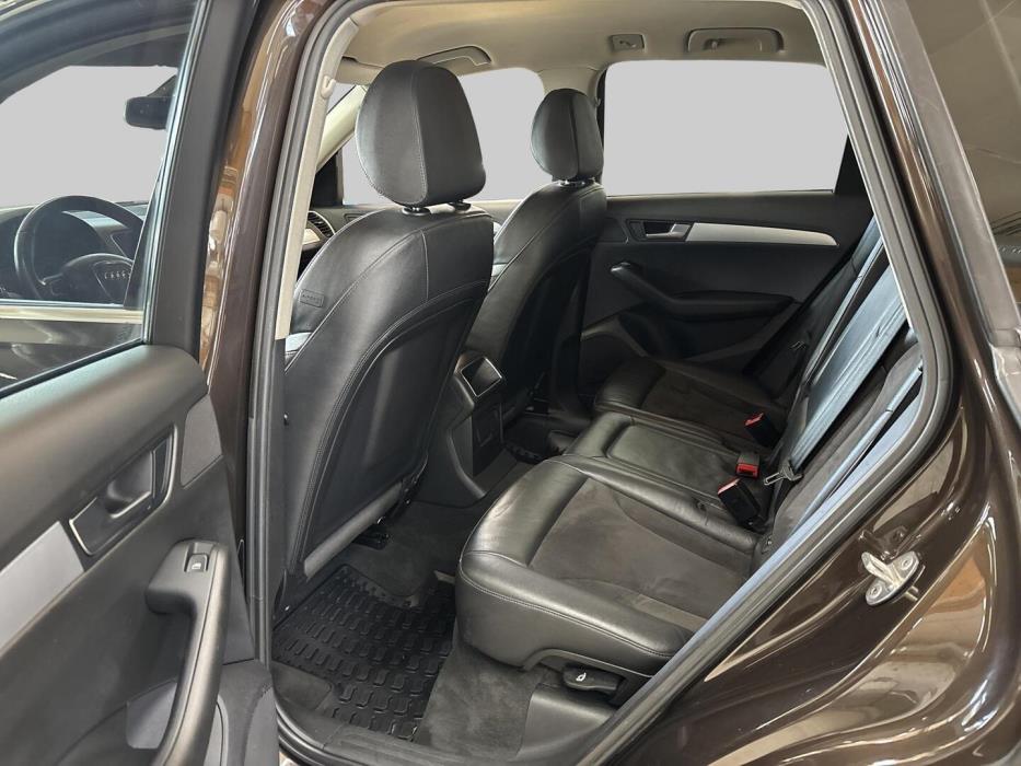 AUDI Q5 2012