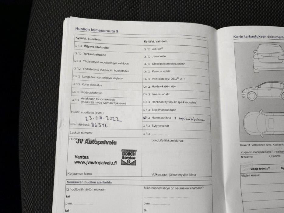 VOLKSWAGEN Polo 2013