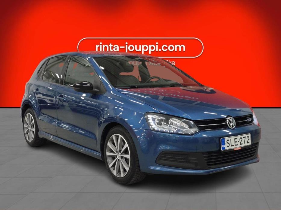 VOLKSWAGEN Polo 2013