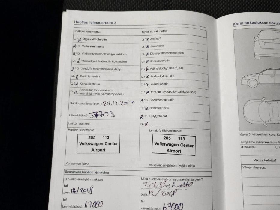 VOLKSWAGEN Polo 2013