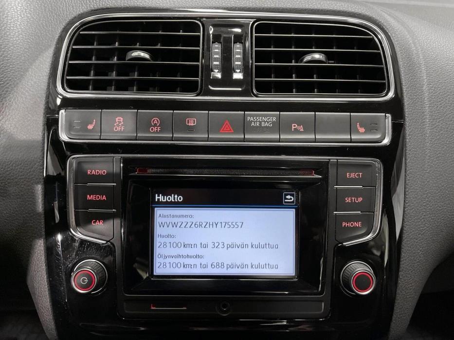 VOLKSWAGEN Polo 2017