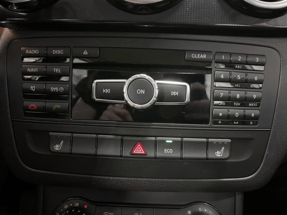 MERCEDES-BENZ B 2013
