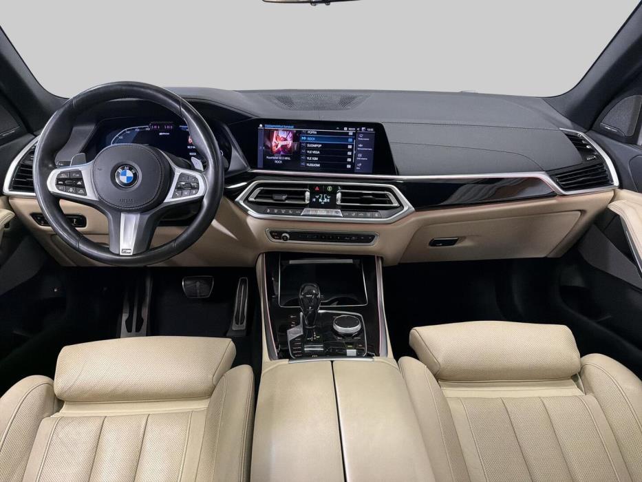 BMW X5 2021