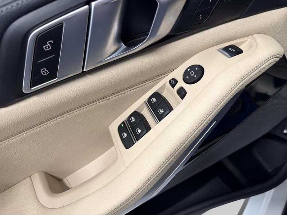 BMW X5 2021