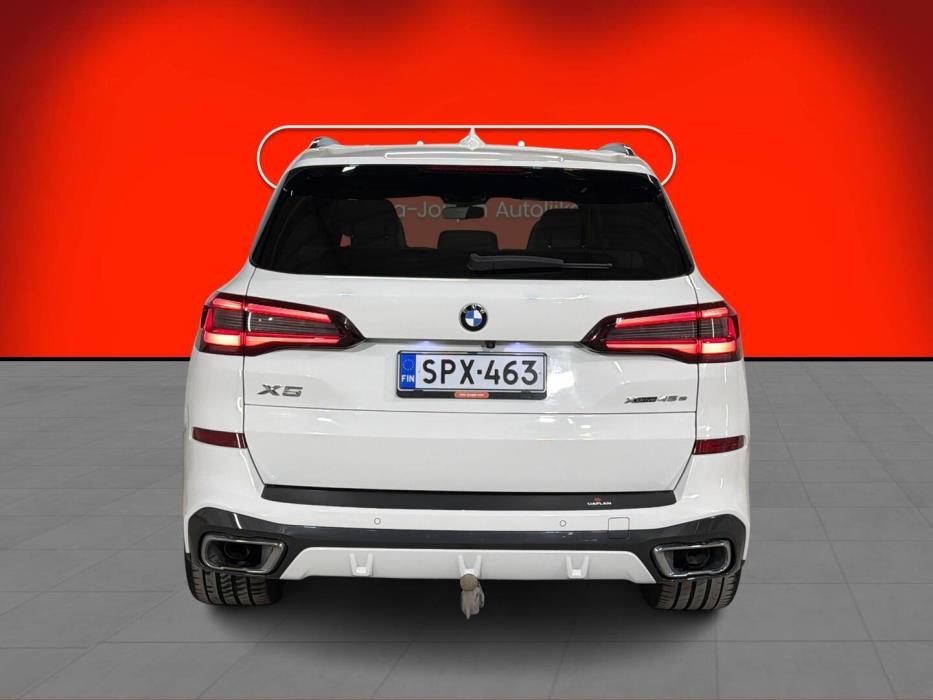 BMW X5 2021