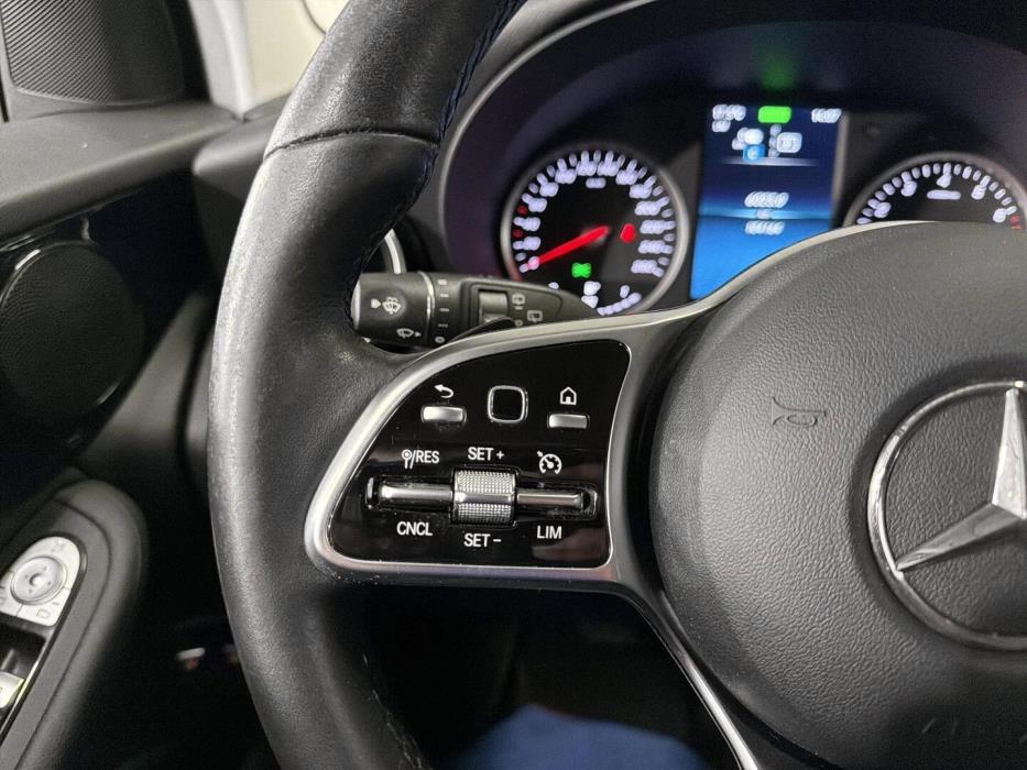 MERCEDES-BENZ GLC 2020