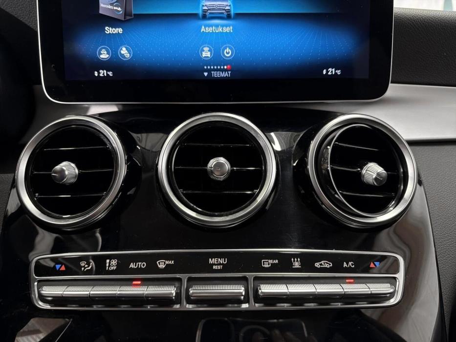 MERCEDES-BENZ GLC 2020