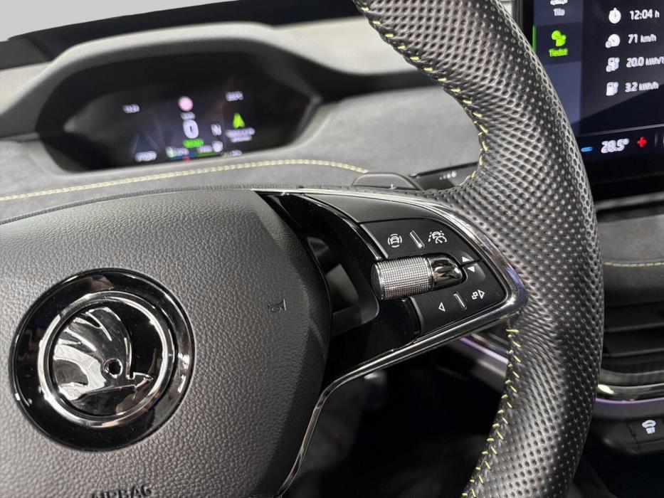 SKODA ENYAQ 2023